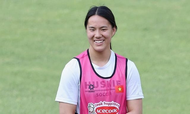 HLV tuyển Việt Nam: “Tôi đành phải gạch tên bạn cầu thủ Việt kiều vì lý do này”